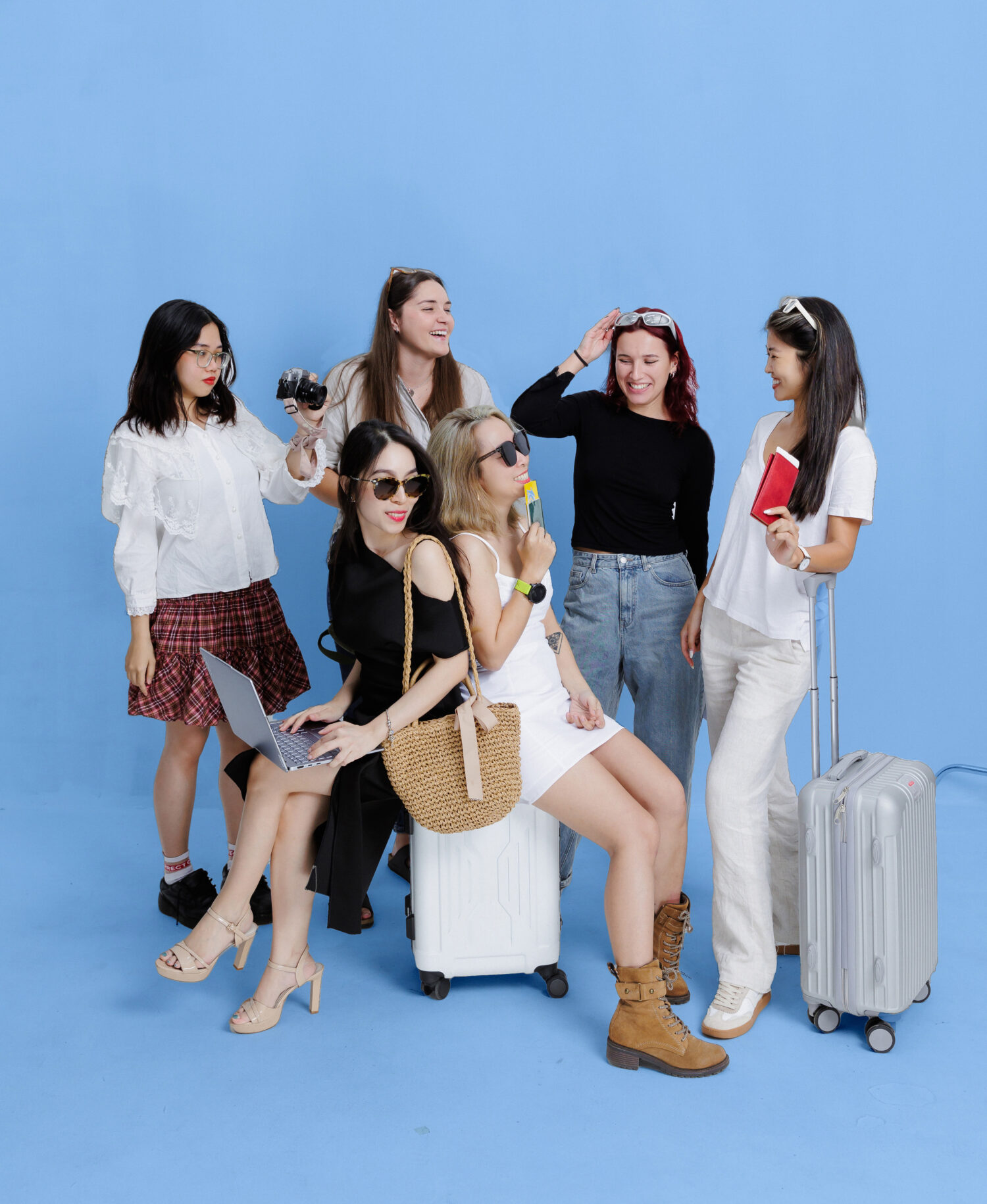 Hopscotch Vietnam teams, leading communication in south asia